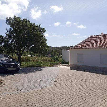 Casa Raios De Sol Villa บูร์เกา ภายนอก รูปภาพ