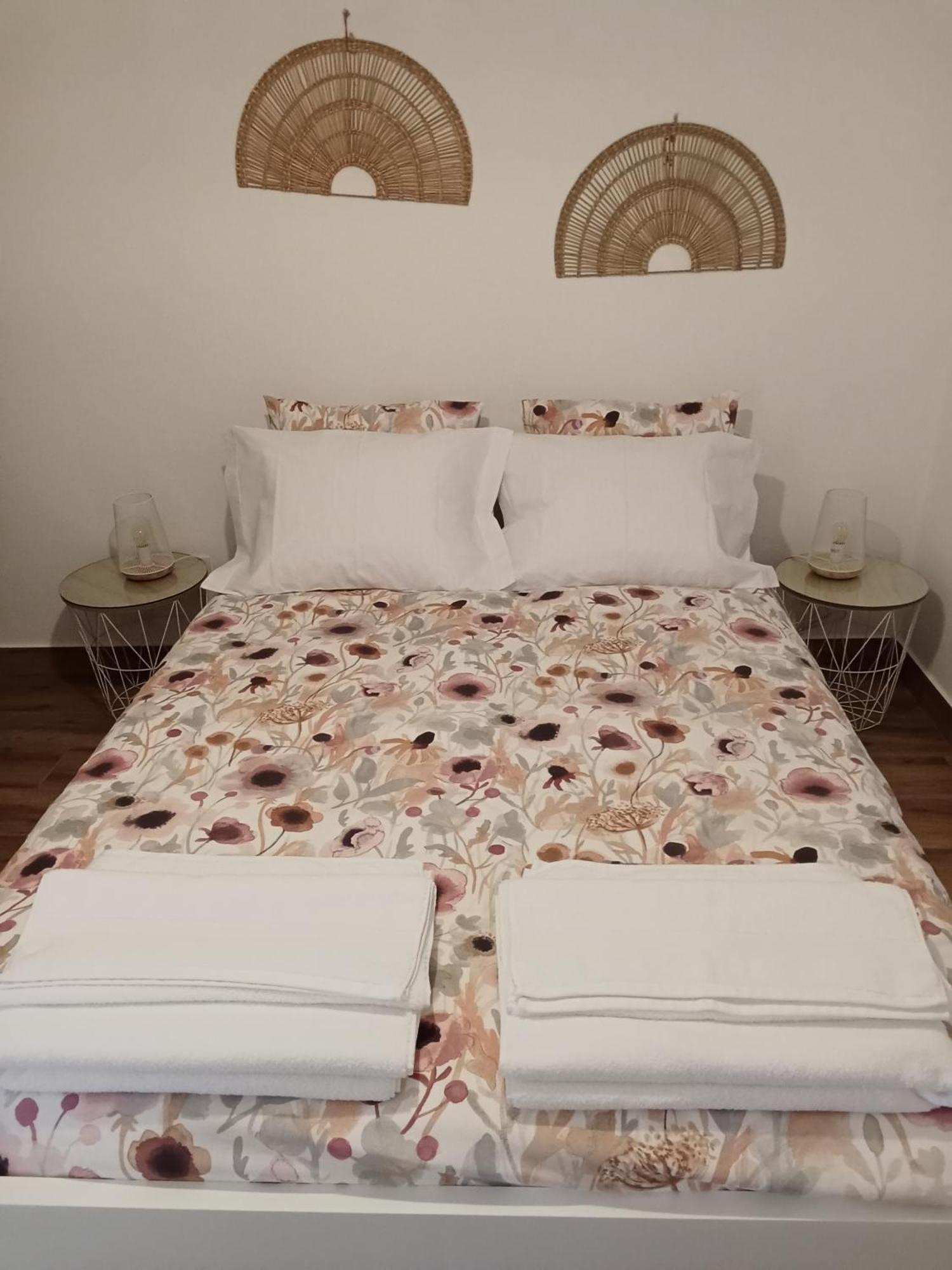 Casa Raios De Sol Villa บูร์เกา ภายนอก รูปภาพ